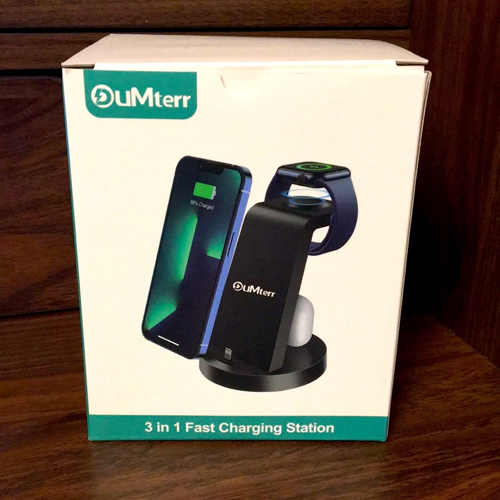 DUMterr 3 in 1 Fast Charging Station for iPhone, Apple Watch, & AirPods